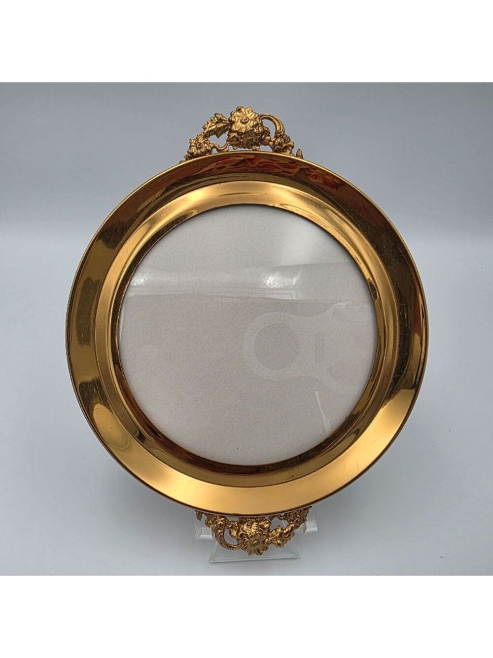 Vintage Gold-Toned Ornate Round Picture Frame Floral Accents & Velvet Backing 4.